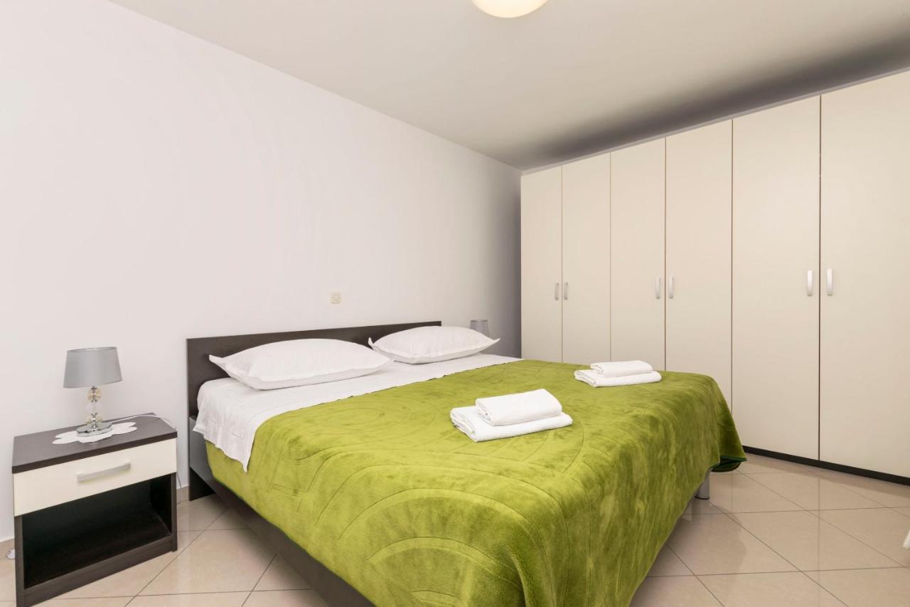 Apartments Maja トロギール エクステリア 写真