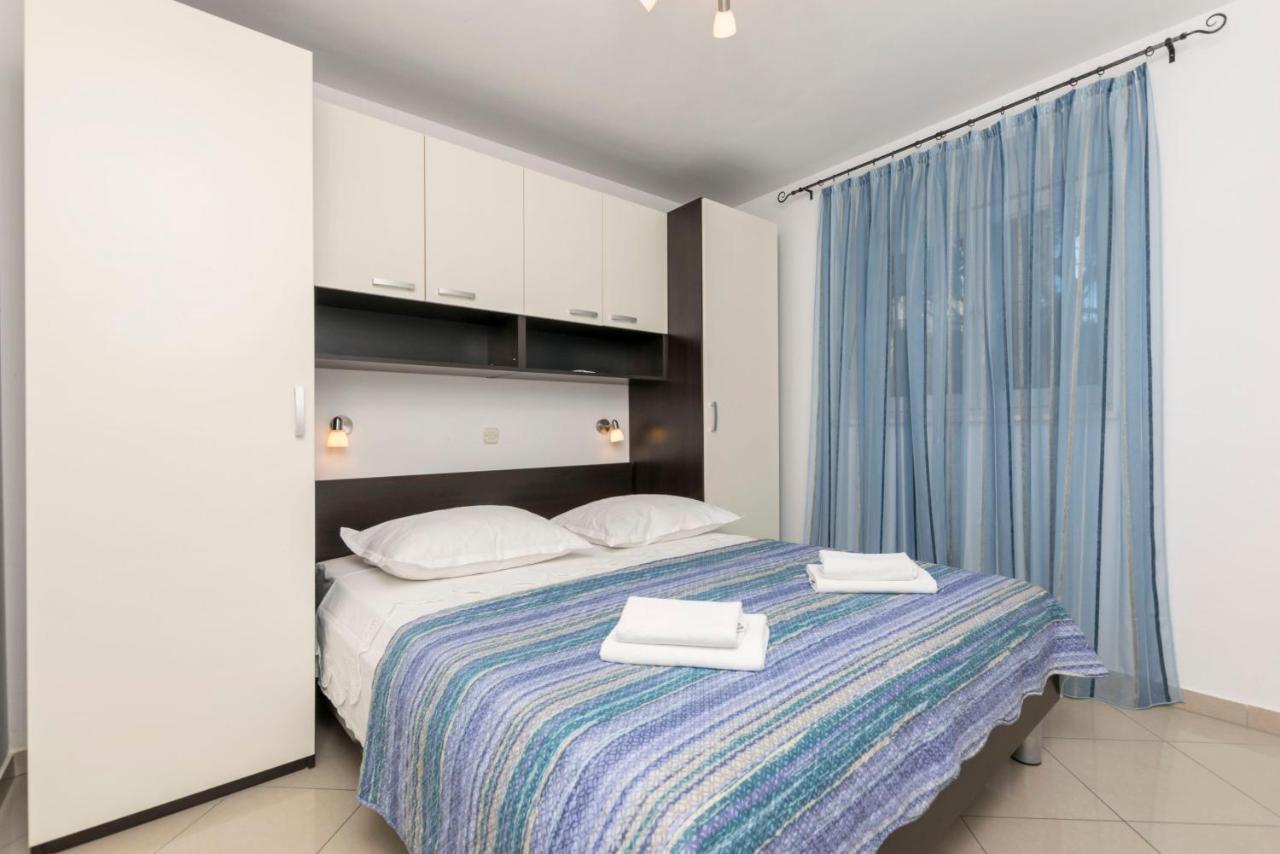 Apartments Maja トロギール エクステリア 写真