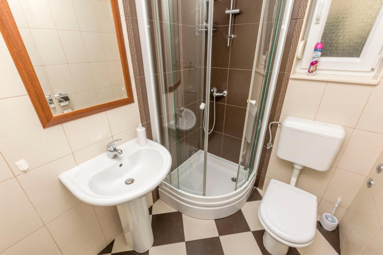 Apartments Maja トロギール エクステリア 写真